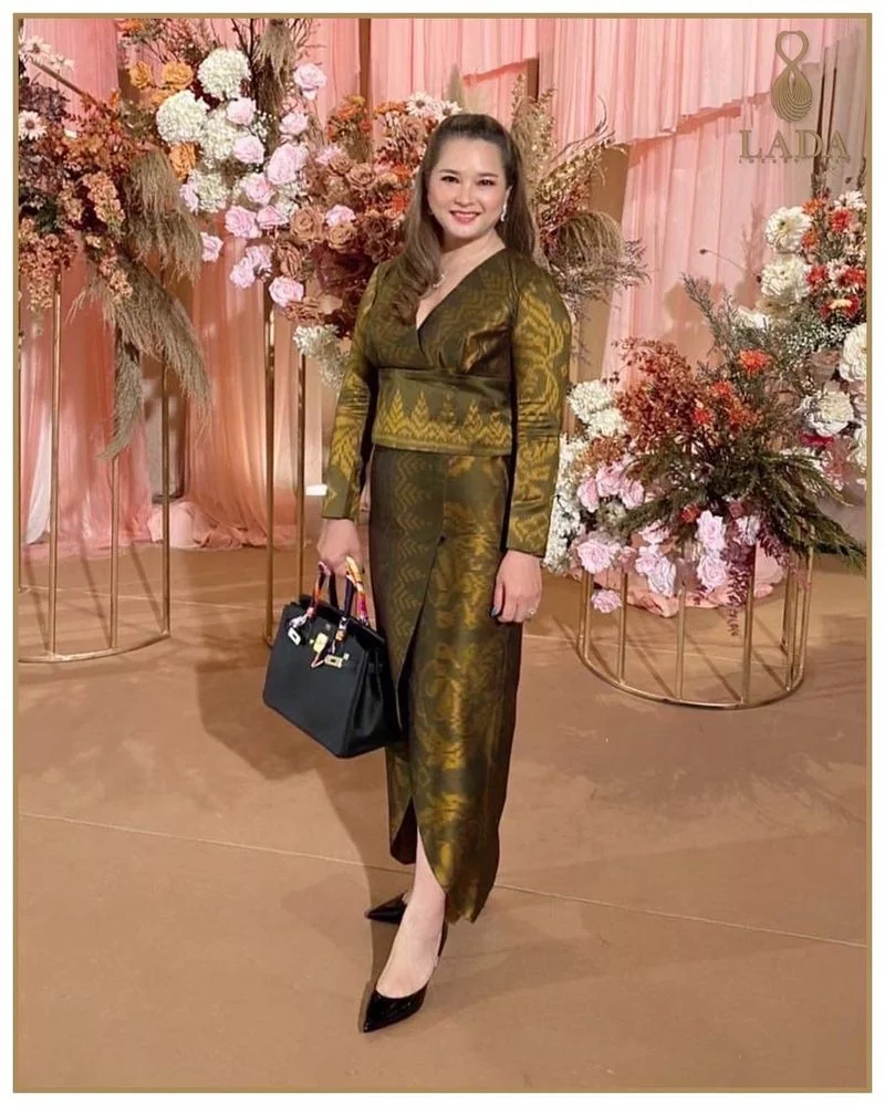 รีวิวลูกค้า ลดา ซิลค์ ชุดไทยผ้าไหม รูปที่ 14